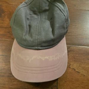 Lululemon hat